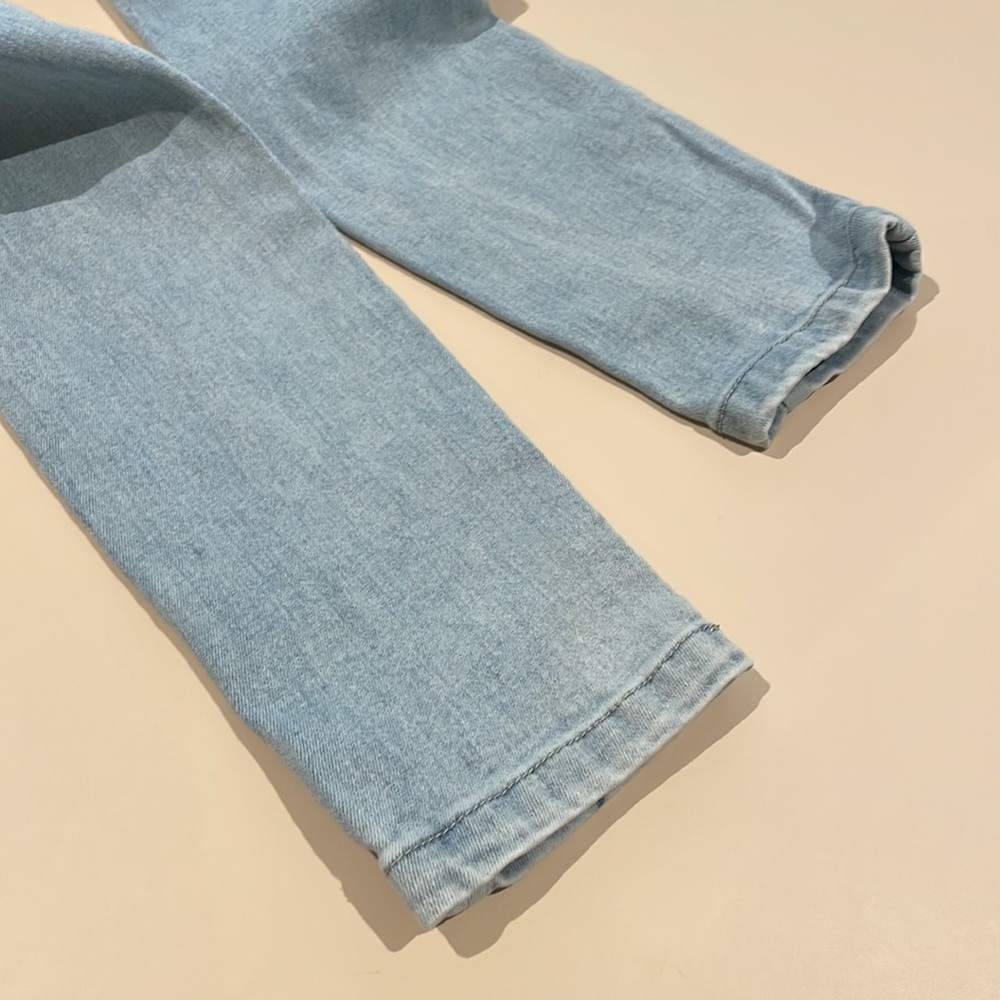 Girl stretch Joe’s jeans with elastic waistband light blue worn once no returns - Picture 7 of 7